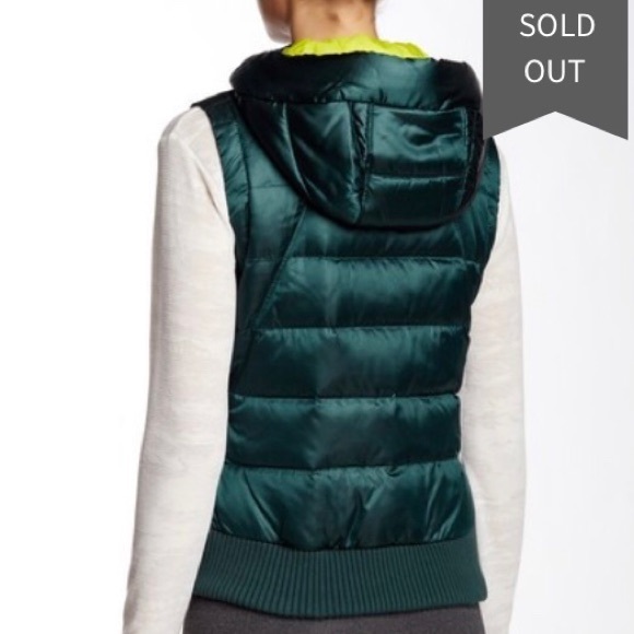 NWT North Face Oh Snap Vest (Deep Teal) - Picture 2 of 7